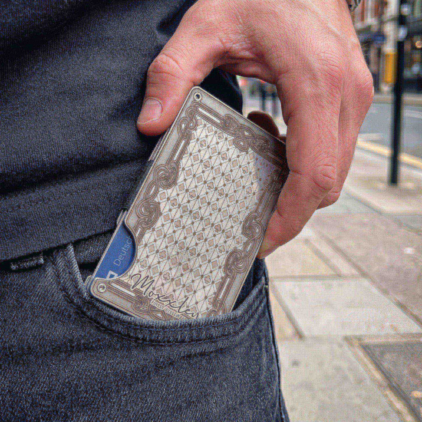 Moxxley Creditcardholder MX-339